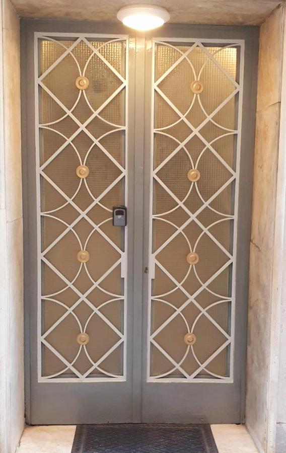 Prestige Penthouse - Breathtaking Parthenon Views In Plaka Apartment Athens Luaran gambar